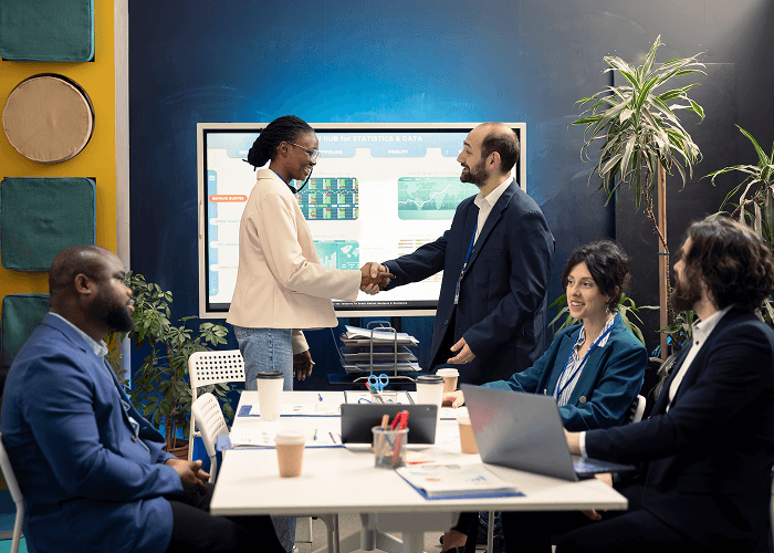 Create experiences and drive B2B actions image.